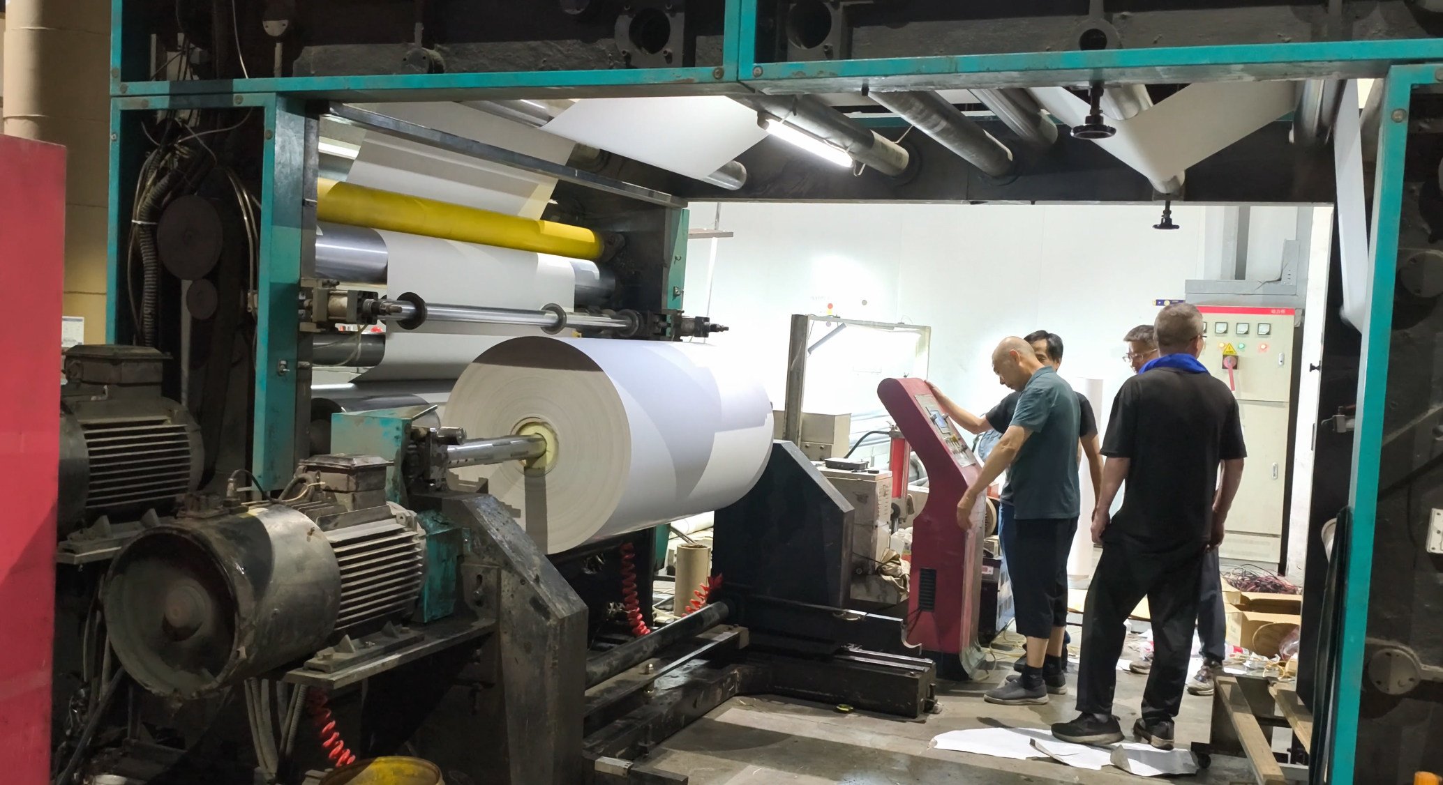 十二年“硬核”表现：稳得住，扛得住！太阳集团tyc122cc变频器助力印刷厂稳产增效！