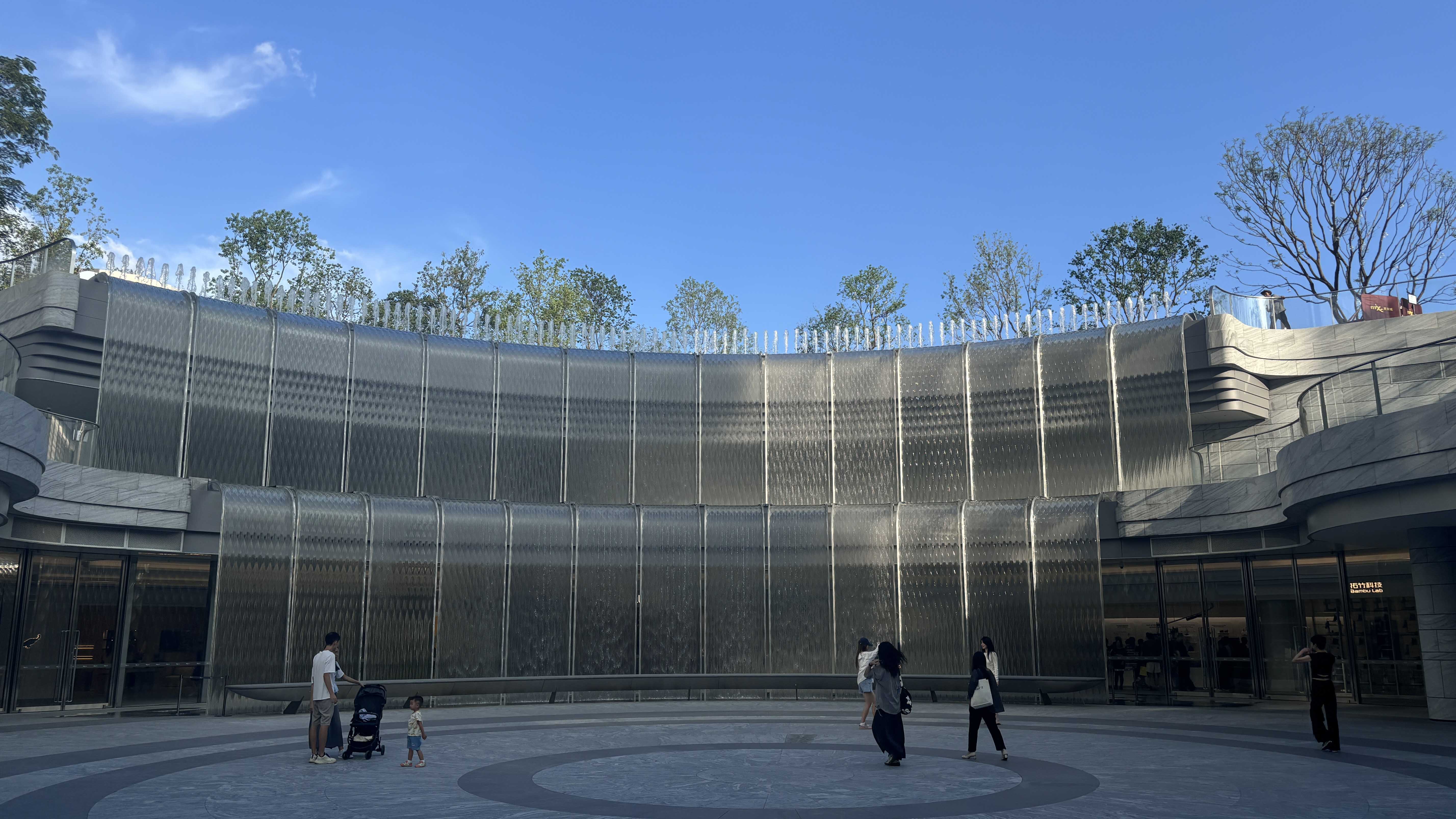 太阳集团tyc122cc变频器：奏响深圳湾万象城音乐喷泉的“水之交响乐”！